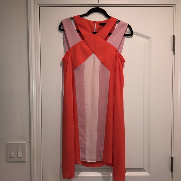 BCBGMaxAzria - Picture 2 of 7